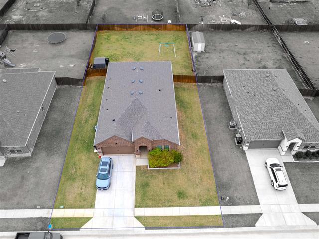 Building Photo - 123 Lakeview Cir