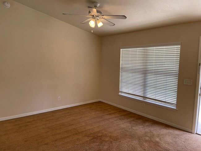 Photo - 7287 Midway Terrace