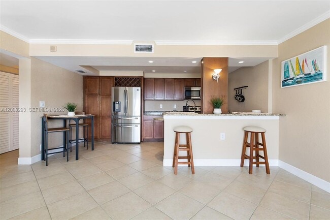 Photo - 2900 NE 30th St Unit 7g