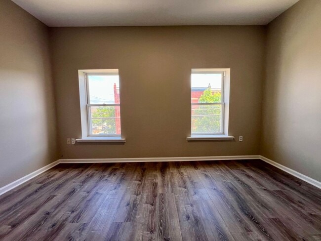 Photo - 1844 Master St Unit 3