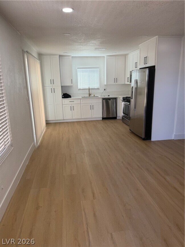 Photo - 6993 Royal Meadow Pl