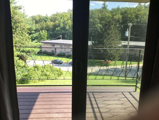 Photo - 9 Strawberry Bank Rd Unidad 16