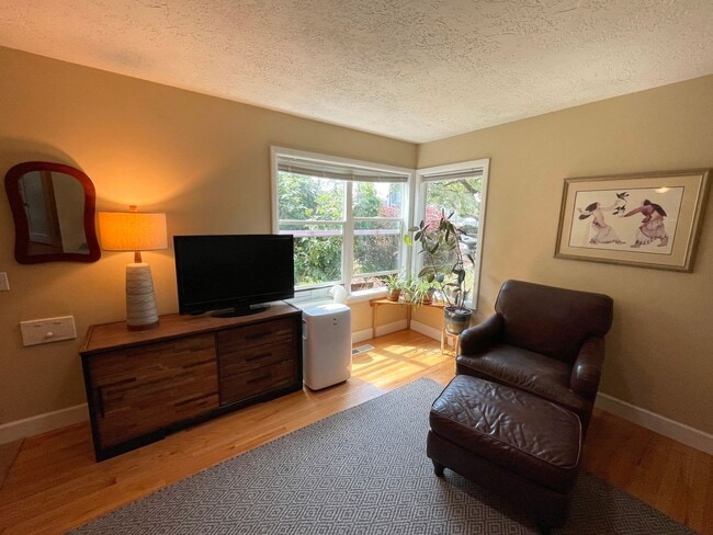 Photo - Lovely Home in St Johns with Fenced Yard, ...