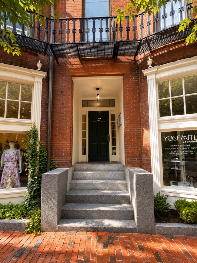 Photo - 107 Charles St Unit 202