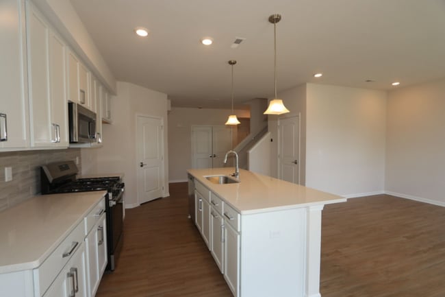 Photo - 2405 Salt Springs Dr