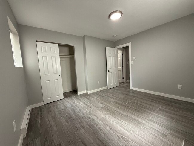 Photo - 565 Hyde Park Ave Unit 2