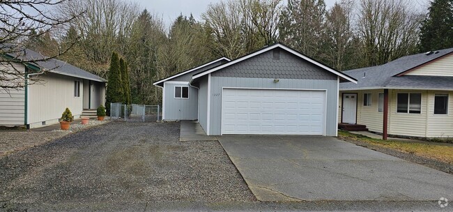 Building Photo - Port Orchard Rambler Rental