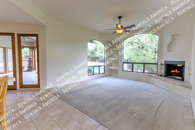 5531 E Silver Mine Pl