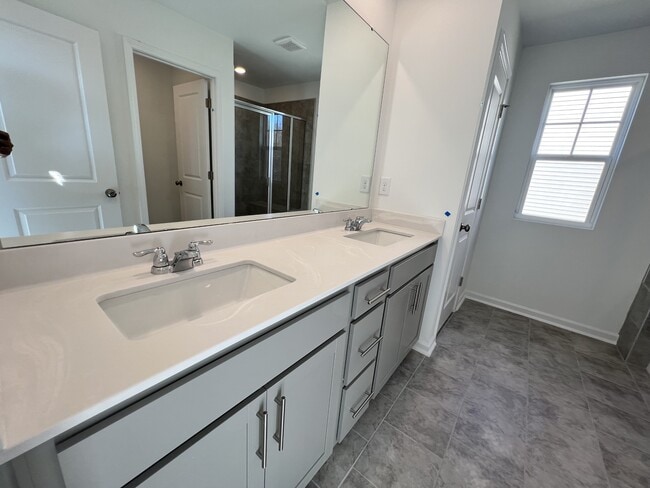 Photo - 1025 Red Finch Wy