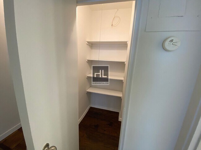 Photo - EAST 69 STREET Unidad 5E