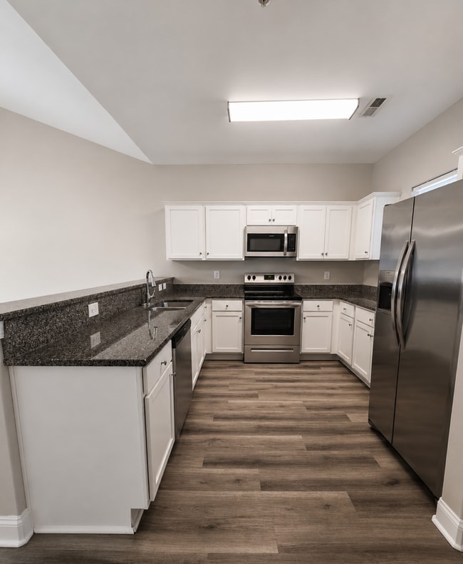 Photo - Your Perfect 2-Bedroom Retreat Awaits in Kiskadee Parke