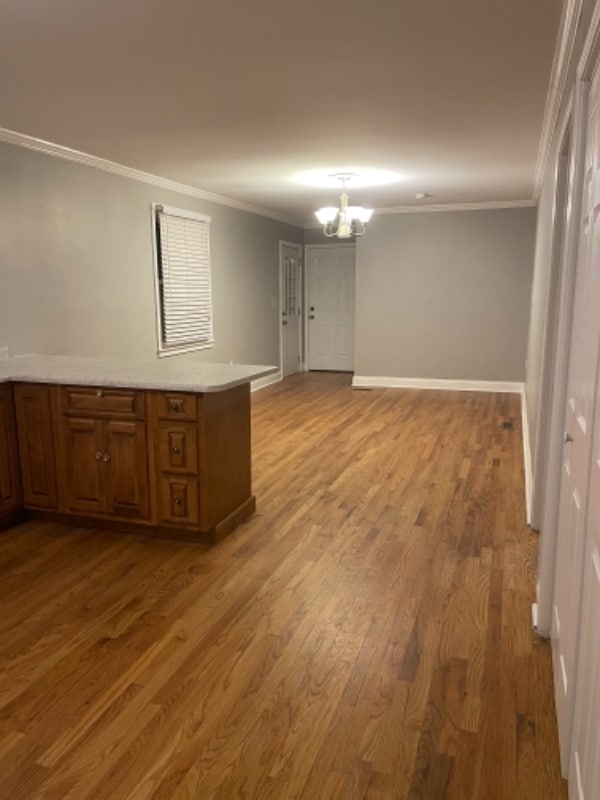 Photo - 211 Drury Ln