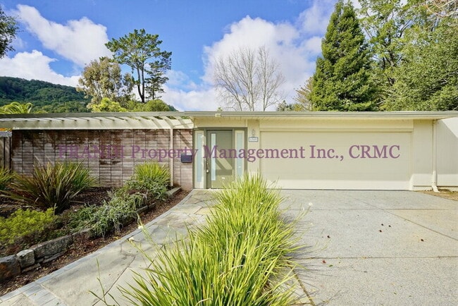 Building Photo - 1309 Idylberry Rd