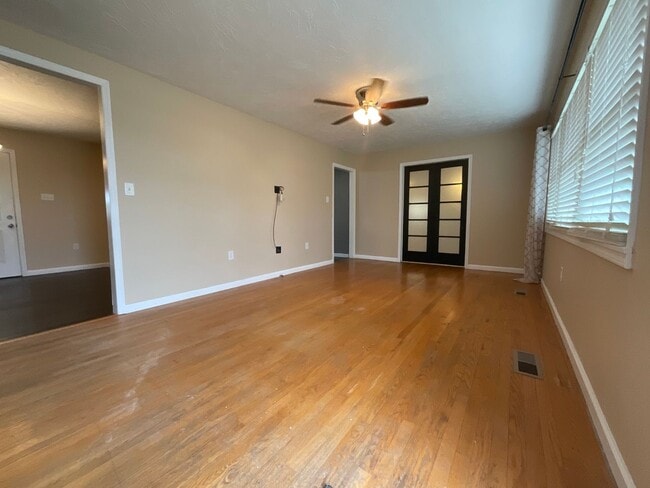 Photo - 3 bedroom/2 bath brick home in W. Morristown.
