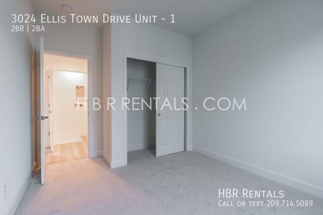 Photo - 3024 Ellis Town Dr