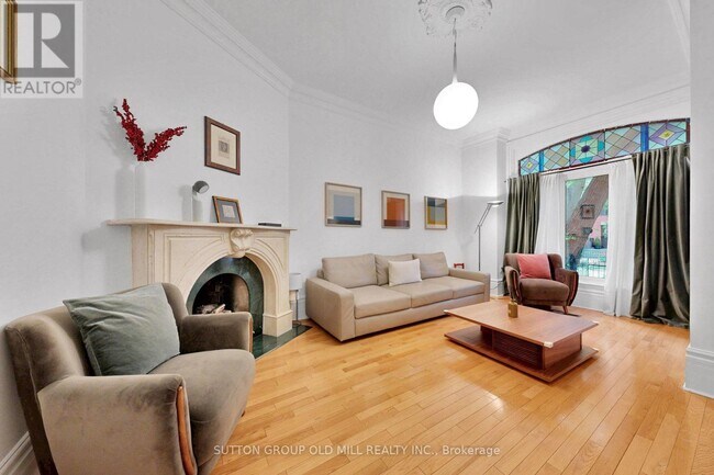 Photo - 328 Ontario St