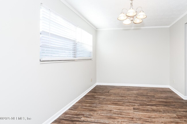 Photo - 10962 Luana Dr N