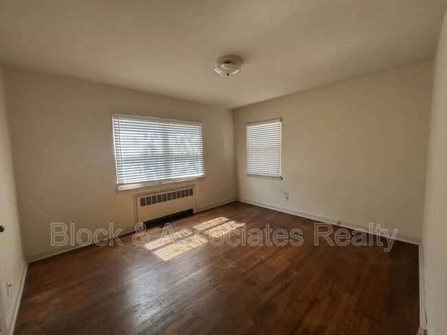 Photo - 2509 Miller Park Cir