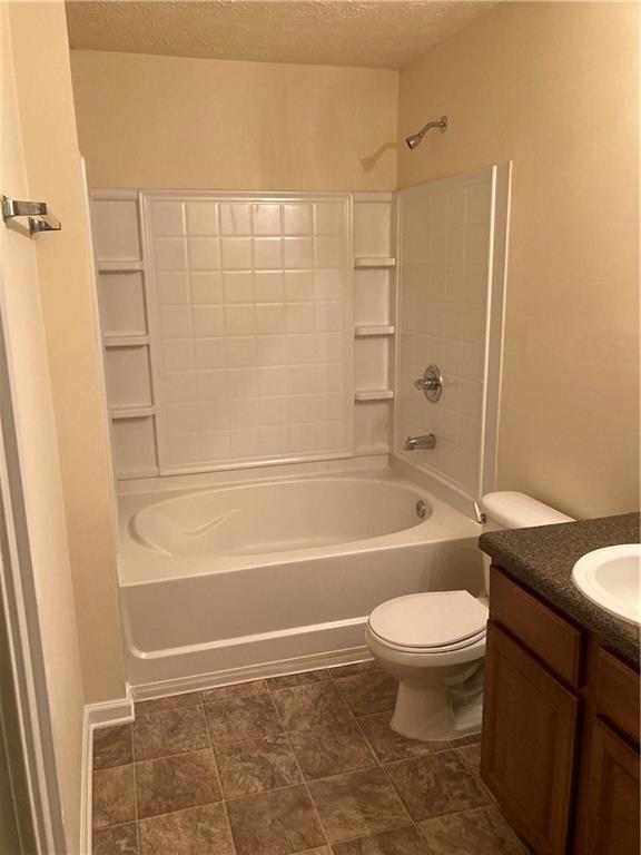 Photo - 8202 Fairington Ridge Cir