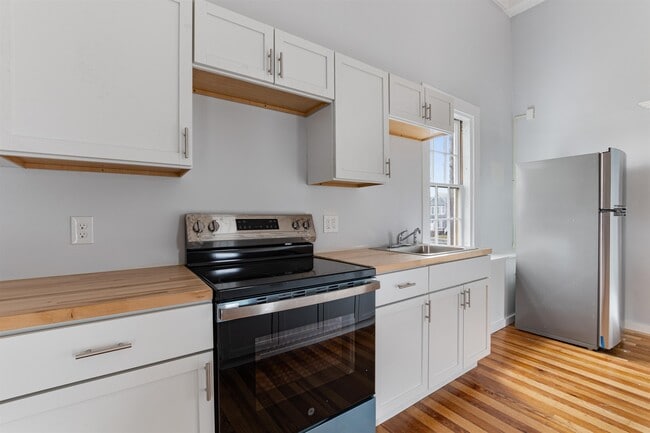 Photo - 109 Pleasant St Unit 201