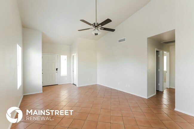 Photo - 7451 W Sanna St