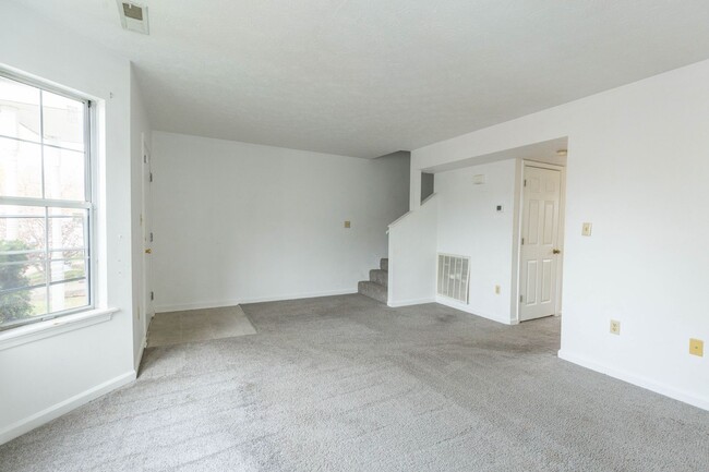 Photo - 3 Bed, 2.5 Bath, Townhome in Inwood, WV