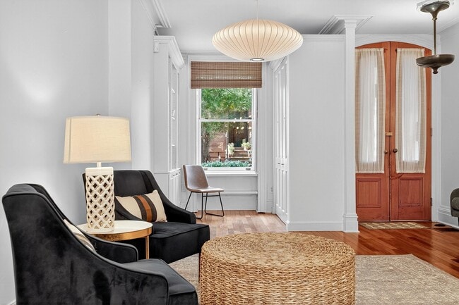 Photo - 941 Bloomfield St