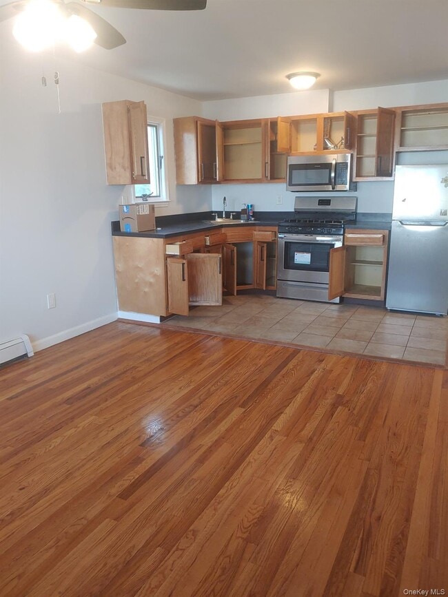 Photo - 81-12 Commonwealth Blvd Unidad 1