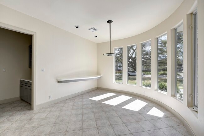 Photo - 5304 Braeburn Dr