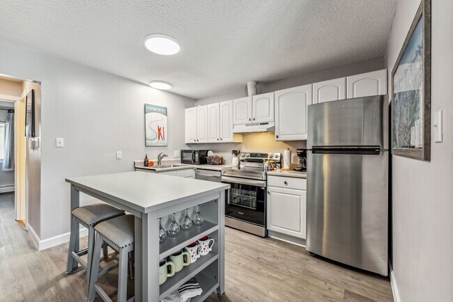 412 S. Main, unit 113