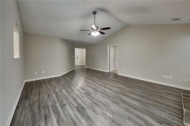 Photo - 40 Colton Dr