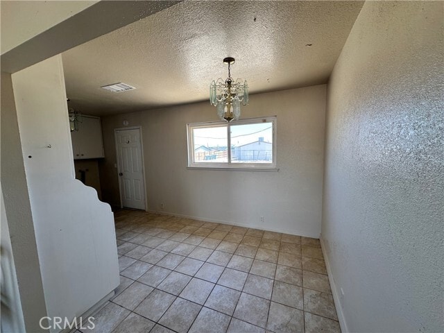 Photo - 661 Arbor Way