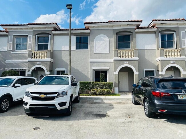 Building Photo - 14103 SW 49th St Rental