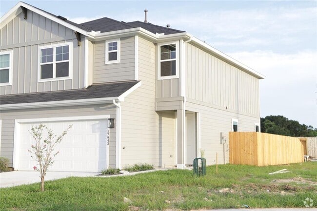 Building Photo - 27943 Western Crk Ct Rental