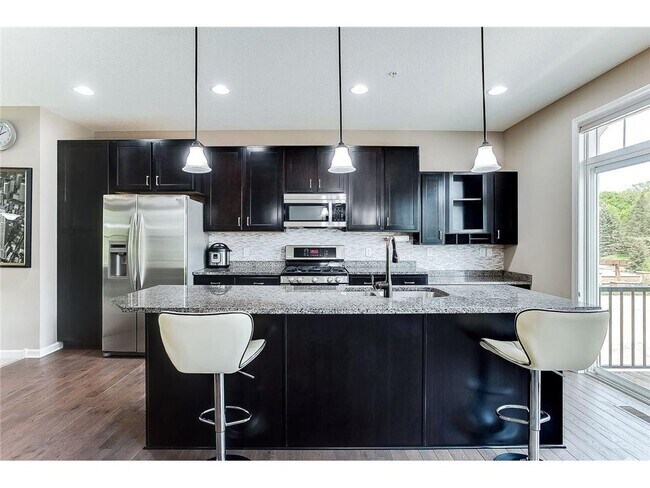 Building Photo - 8934 SW Village Loop Rental