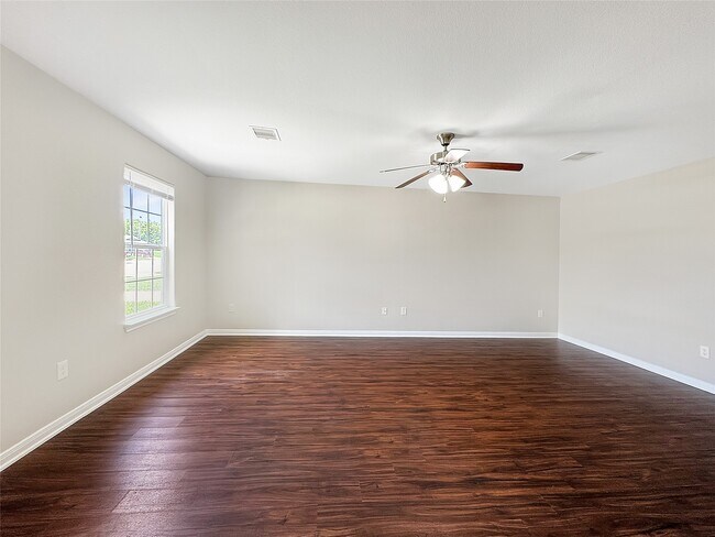 Photo - 7426 Blue Jay Dr