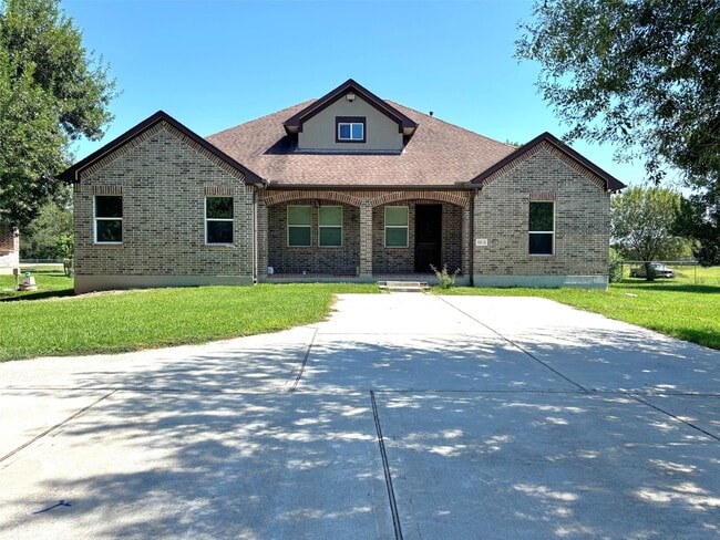 Building Photo - 1111 Armadillo Rd Rental