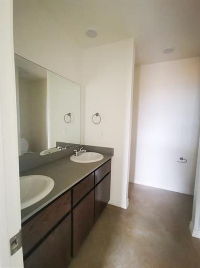 Photo - P2-2404 Alterman Drive Temple, TX 76504 Unidad A