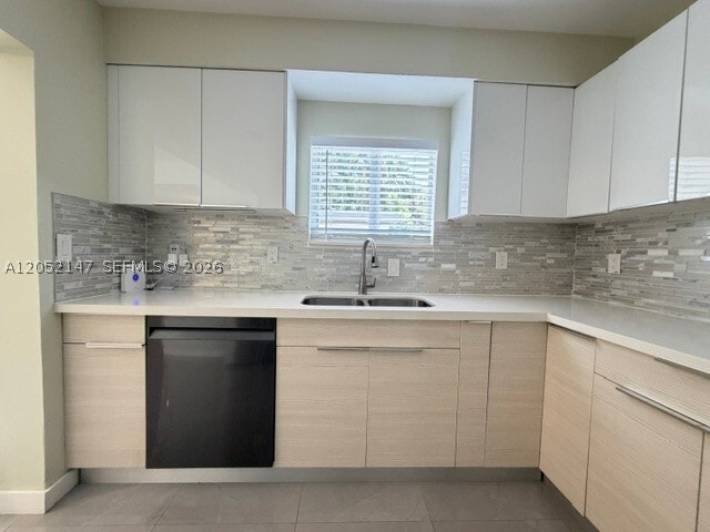 1330 Marseille Dr
