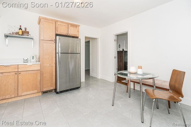 Photo - 2392 W Auburn Rd