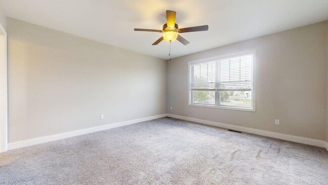 Photo - 802 Sedgegrass Dr