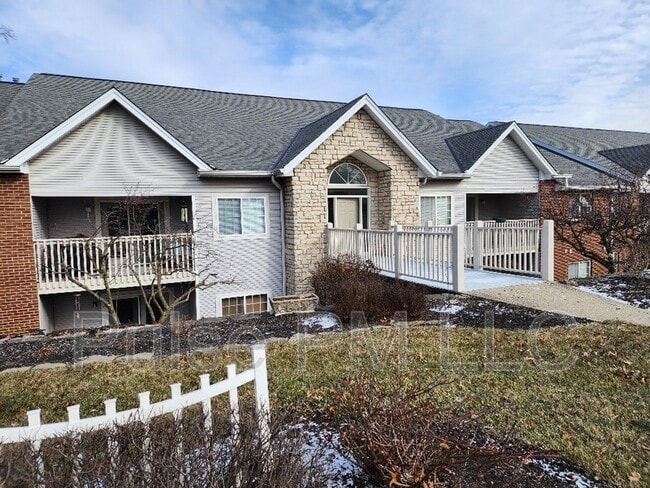 Photo - 2990 Sequoia Dr