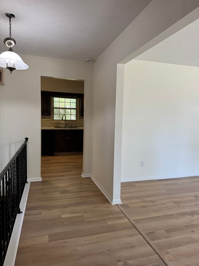 Photo - 1316 Oriole Dr