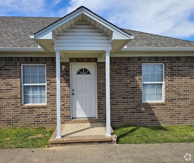 Building Photo - Sorry No Smoking/Vaping and Pets Permitted... Rental