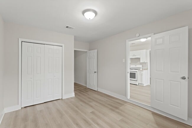 Photo - 9133 Woodlyn Rd