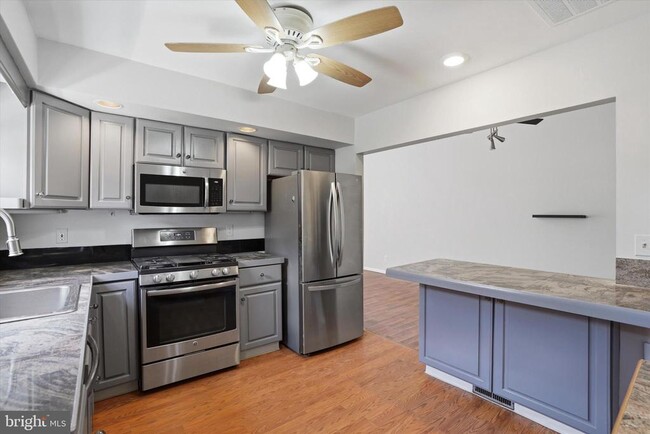 Photo - 169 Juniper Rd