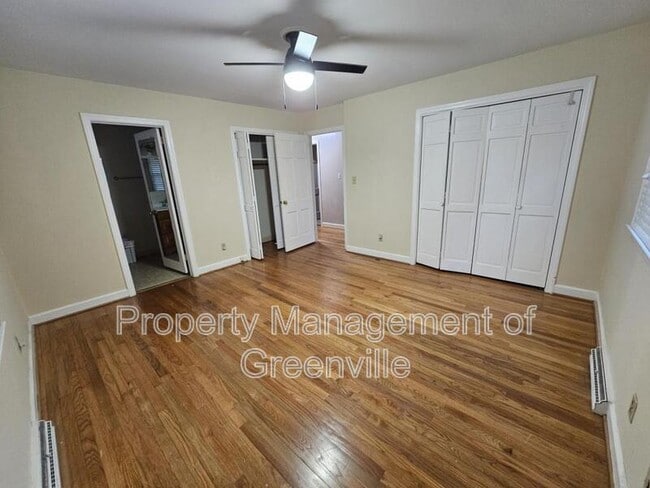 Photo - 104 S Orchard Dr