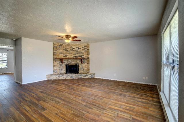 Photo - 713 Meadow Mead Dr