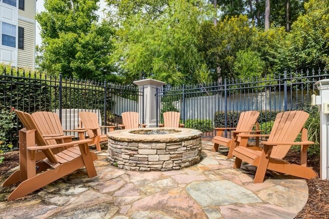 Photo - The Estates at Perimeter