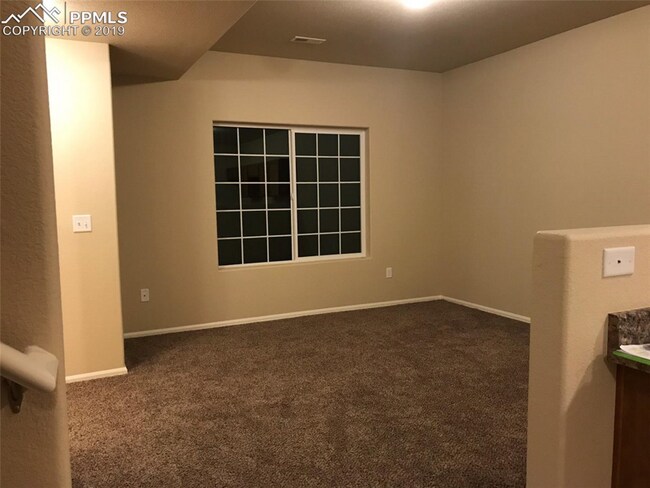 Photo - 7531 Red Creek View